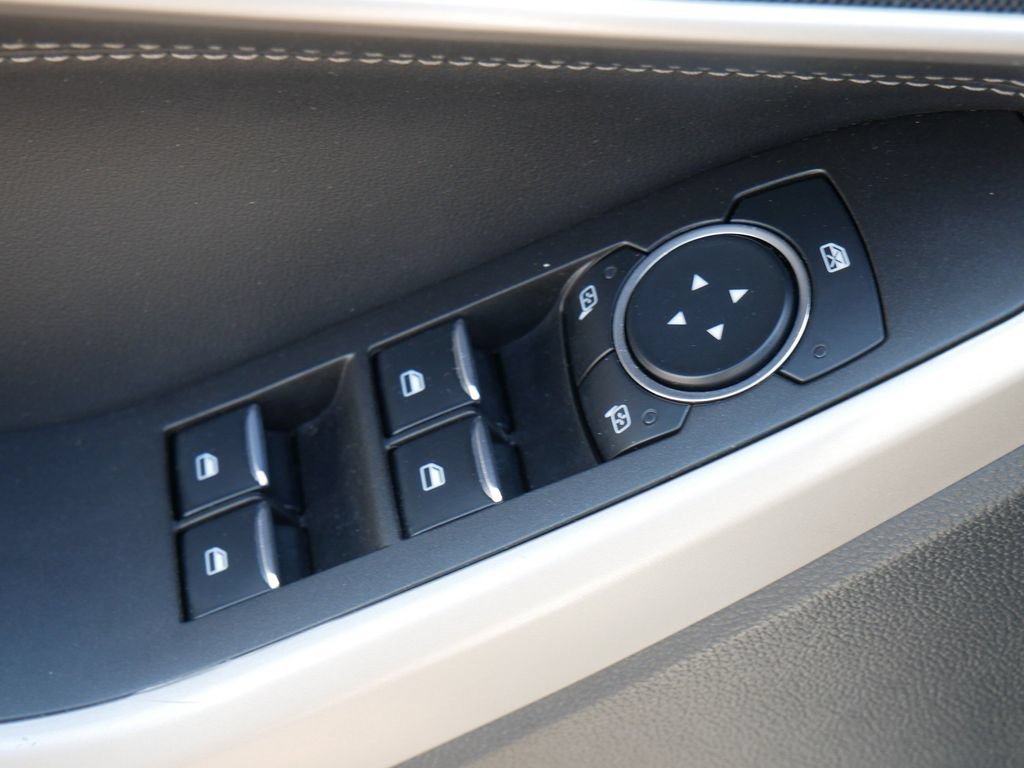 Certified 2024 Ford Explorer XLT AWD/4WD image 18