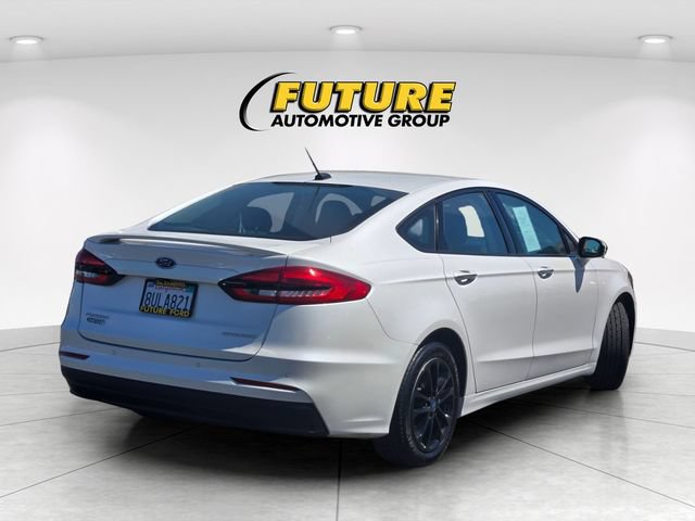 Certified 2019 Ford Fusion Energi Titanium FWD image 4