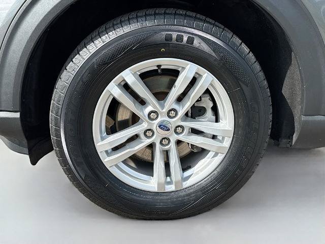 Certified 2023 Ford Explorer XLT w/ Equipment Group 202A AWD/4WD image 23