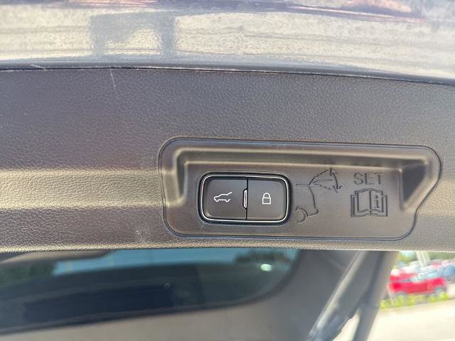 Certified 2021 Ford Explorer XLT w/ Equipment Group 202A RWD image 29