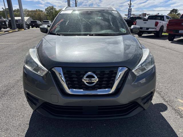 Used 2020 Nissan Kicks SV image 2