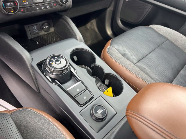 Certified 2021 Ford Bronco Sport Outer Banks w/ Outer Banks Package AWD/4WD image 16