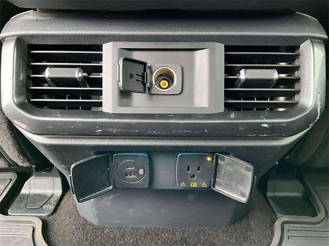 Certified 2022 Ford F150 XLT w/ Equipment Group 302A High image 28