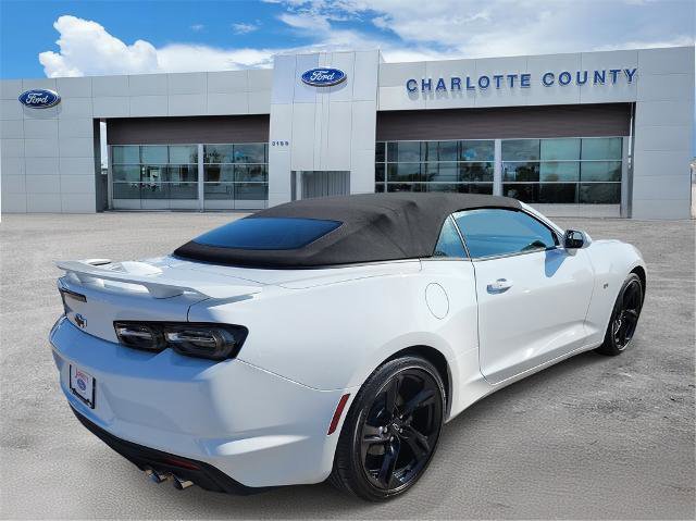 Used 2024 Chevrolet Camaro LT w/ RS Package image 2