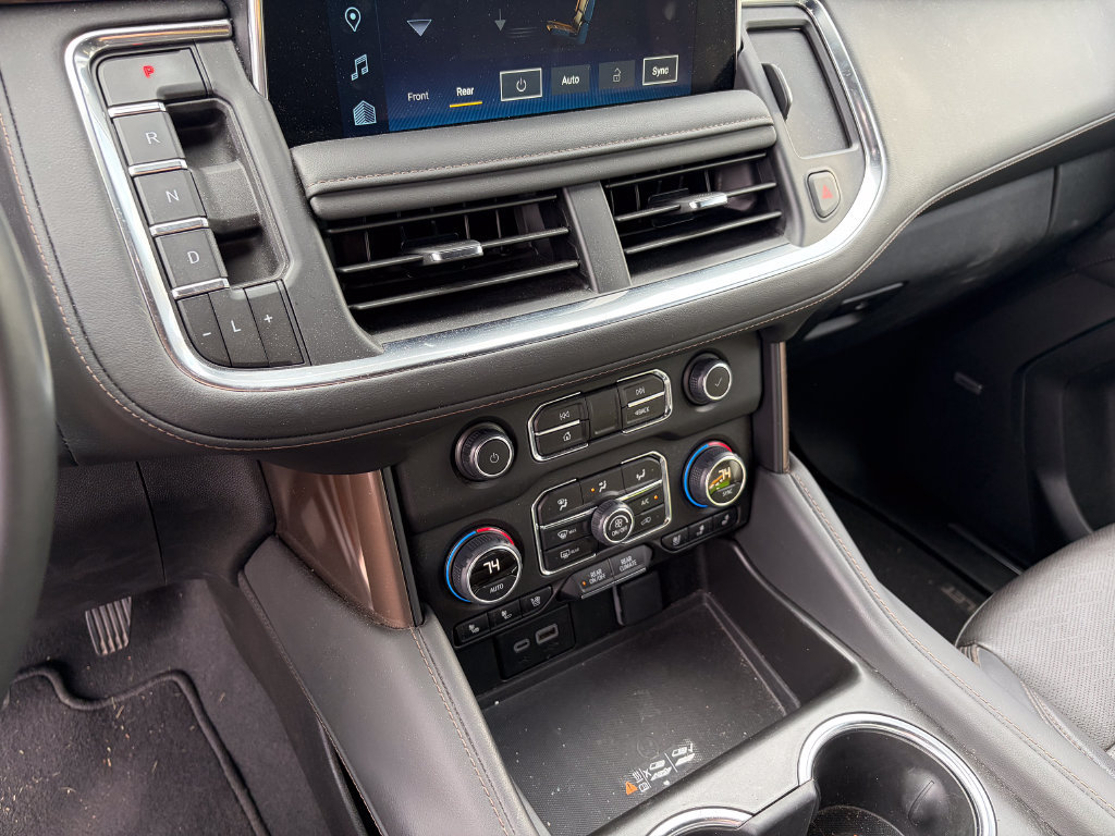 Used 2024 Chevrolet Tahoe High Country AWD/4WD image 20