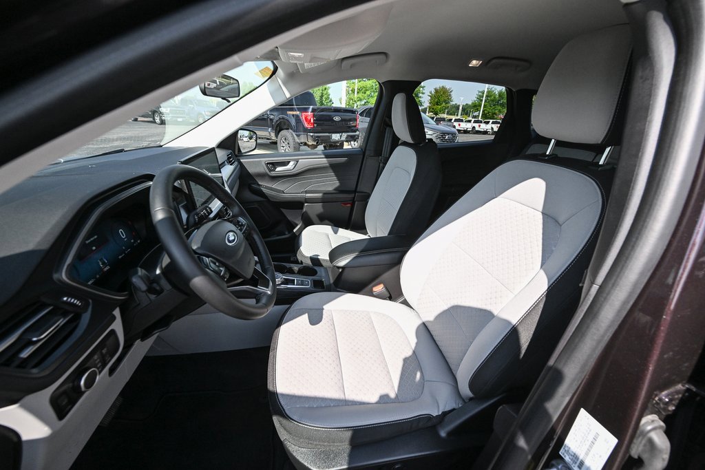 Certified 2023 Ford Escape Active w/ Tech Pack #2 image 19
