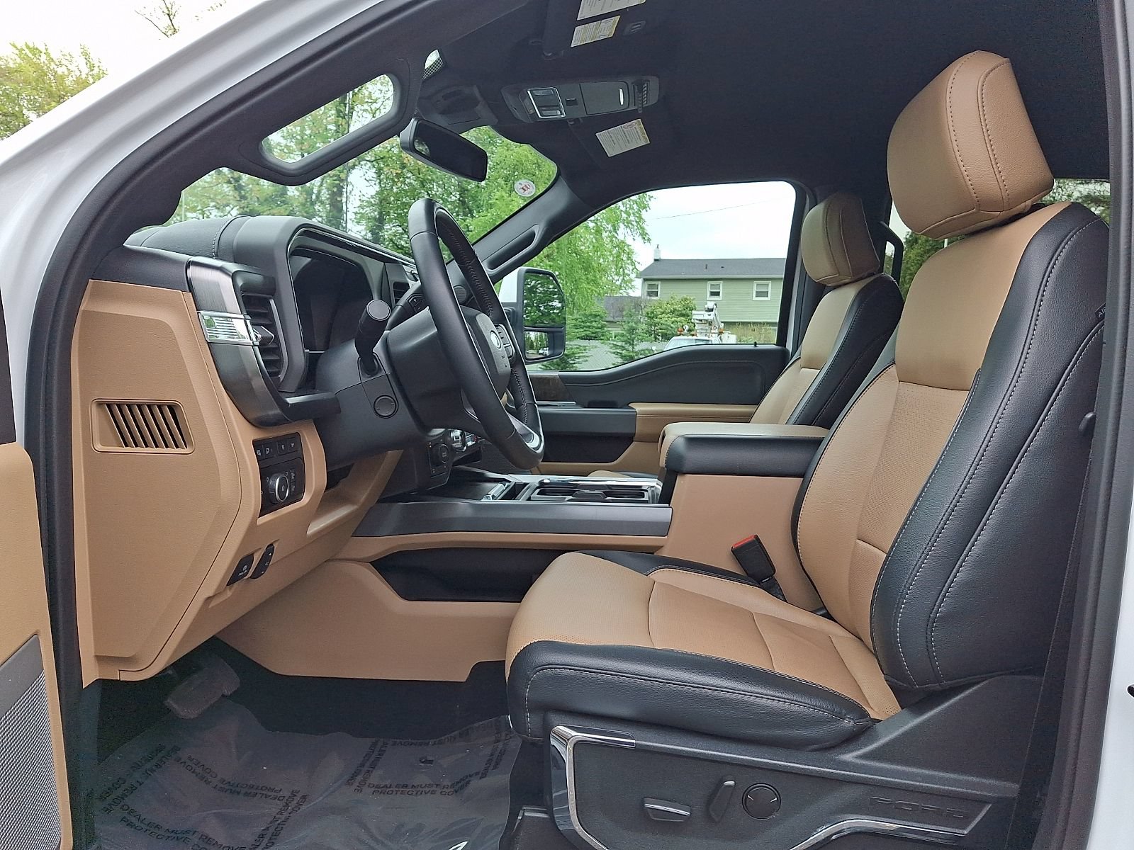 Certified 2023 Ford F250 Lariat w/ Sport Appearance Package AWD/4WD image 14