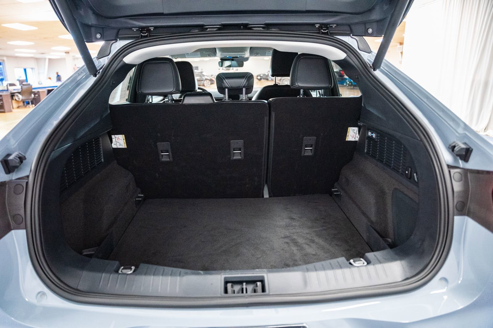 Certified 2025 Ford Mustang Mach-E Premium image 19