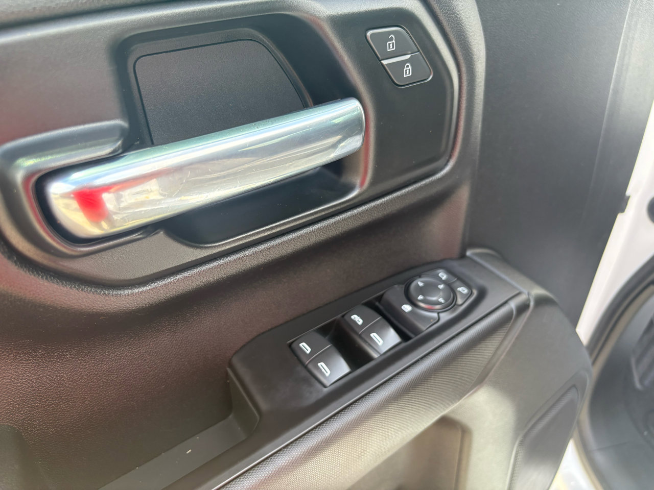 Used 2020 Chevrolet Silverado 1500 Custom w/ Custom Value Package image 74