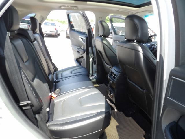 Certified 2018 Ford Edge Titanium w/ Equipment Group 301A FWD image 32