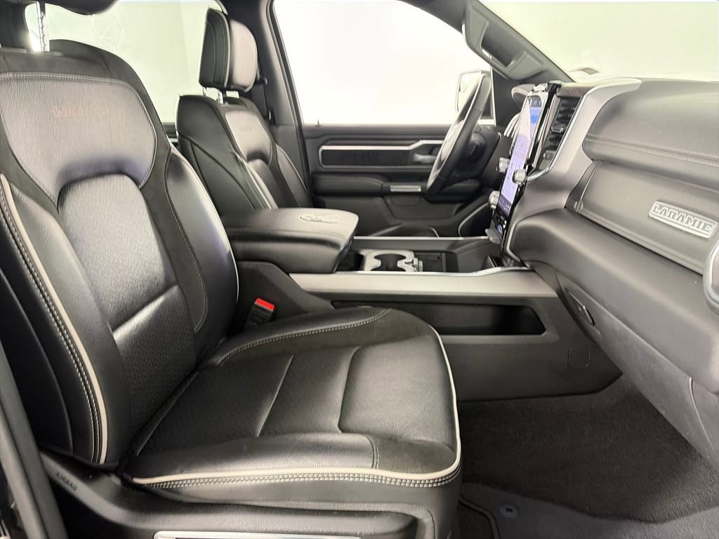 Used 2025 RAM 1500 Laramie image 30