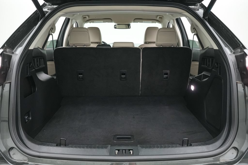Certified 2024 Ford Edge Titanium AWD/4WD image 19