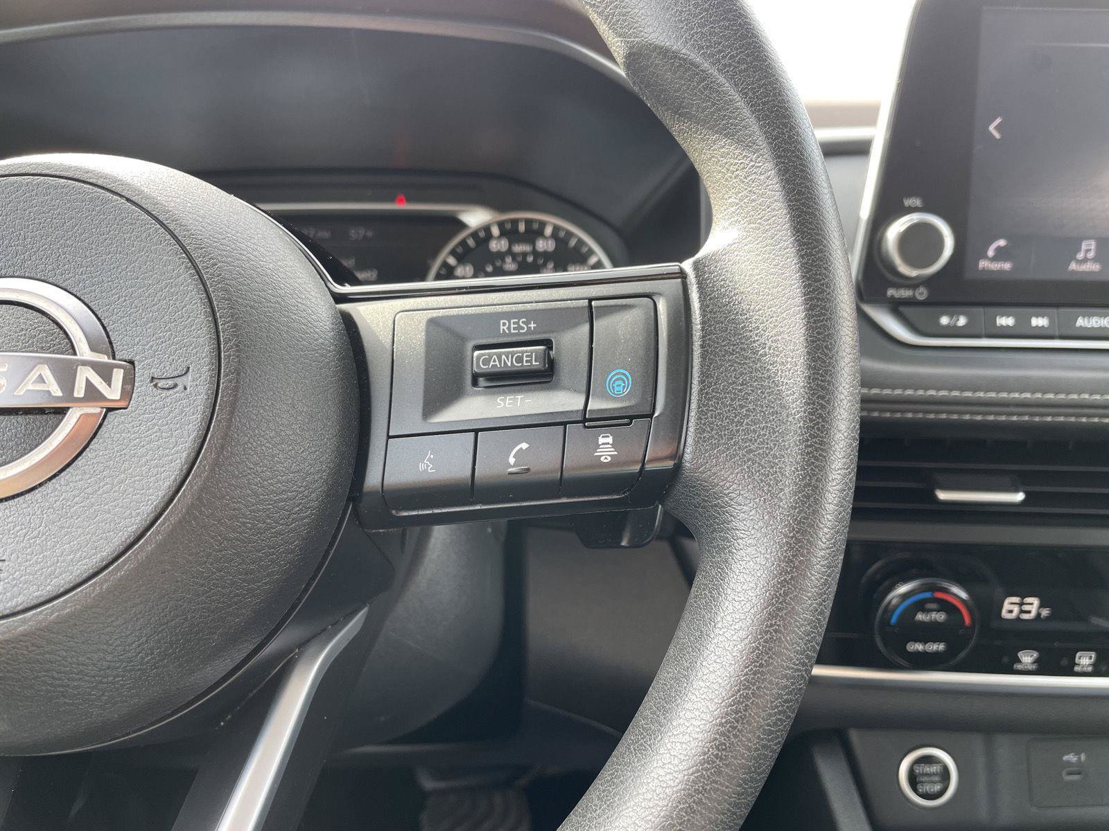 Used 2023 Nissan Rogue SV AWD/4WD image 14