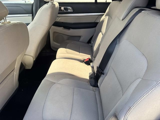 Certified 2019 Ford Explorer XLT FWD image 23