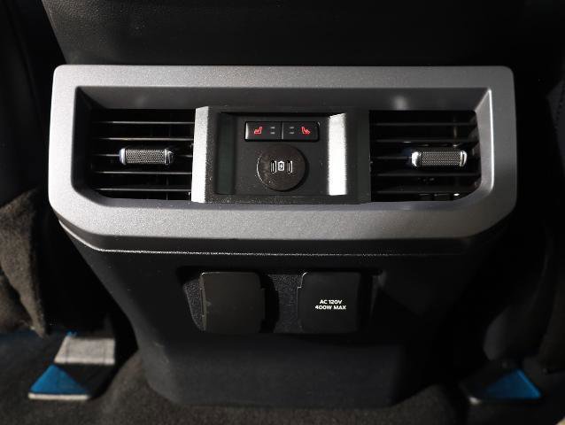 Certified 2024 Ford F250 Lariat w/ Tremor Off-Road Package AWD/4WD image 36