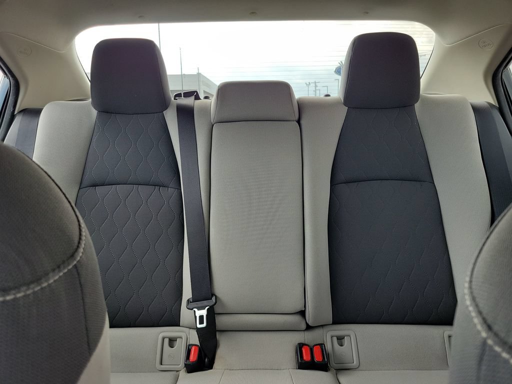 Used 2020 Toyota Corolla LE FWD image 17