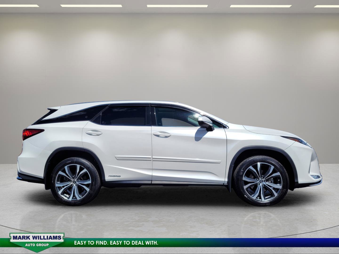 Used 2022 Lexus RX 450hL AWD w/ Premium Package image 2