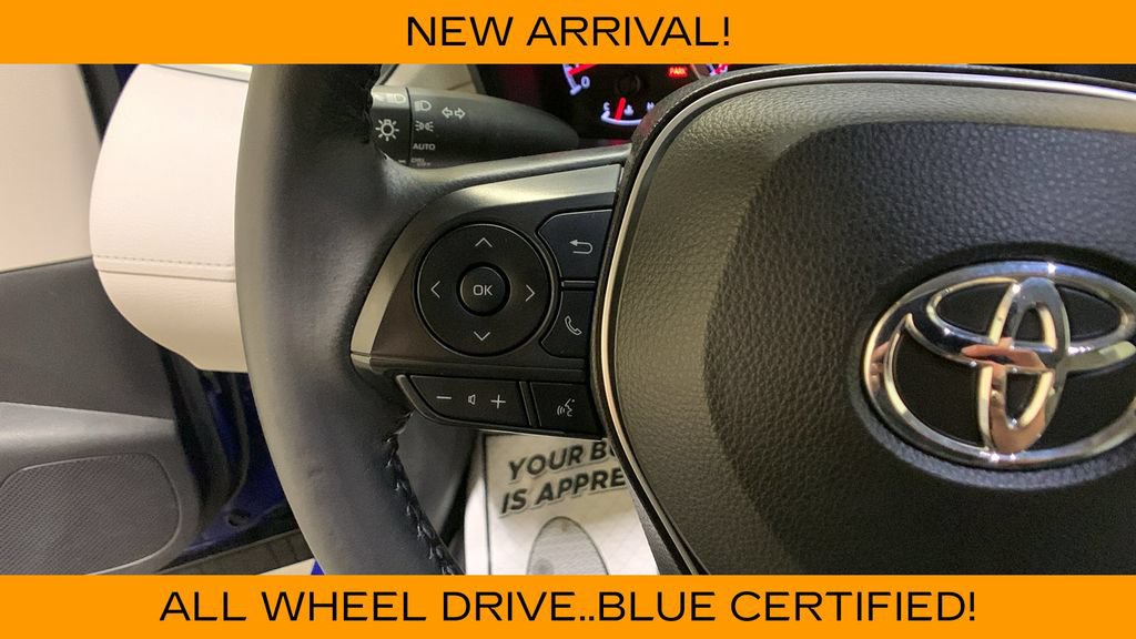 Used 2022 Toyota Corolla Cross LE AWD/4WD image 30