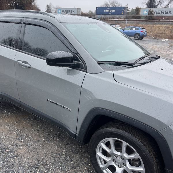 Used 2023 Jeep Compass Latitude image 15