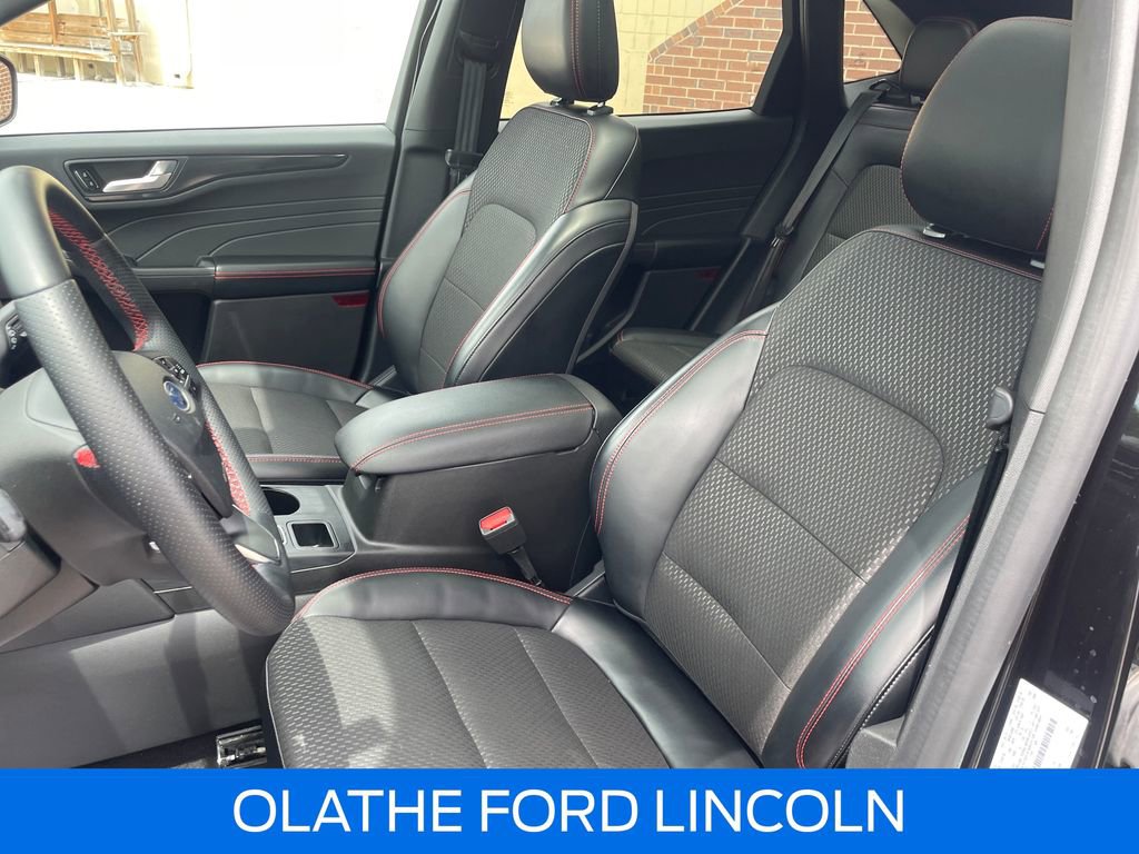 Certified 2024 Ford Escape ST-Line w/ Tech Pack #1 AWD/4WD image 22