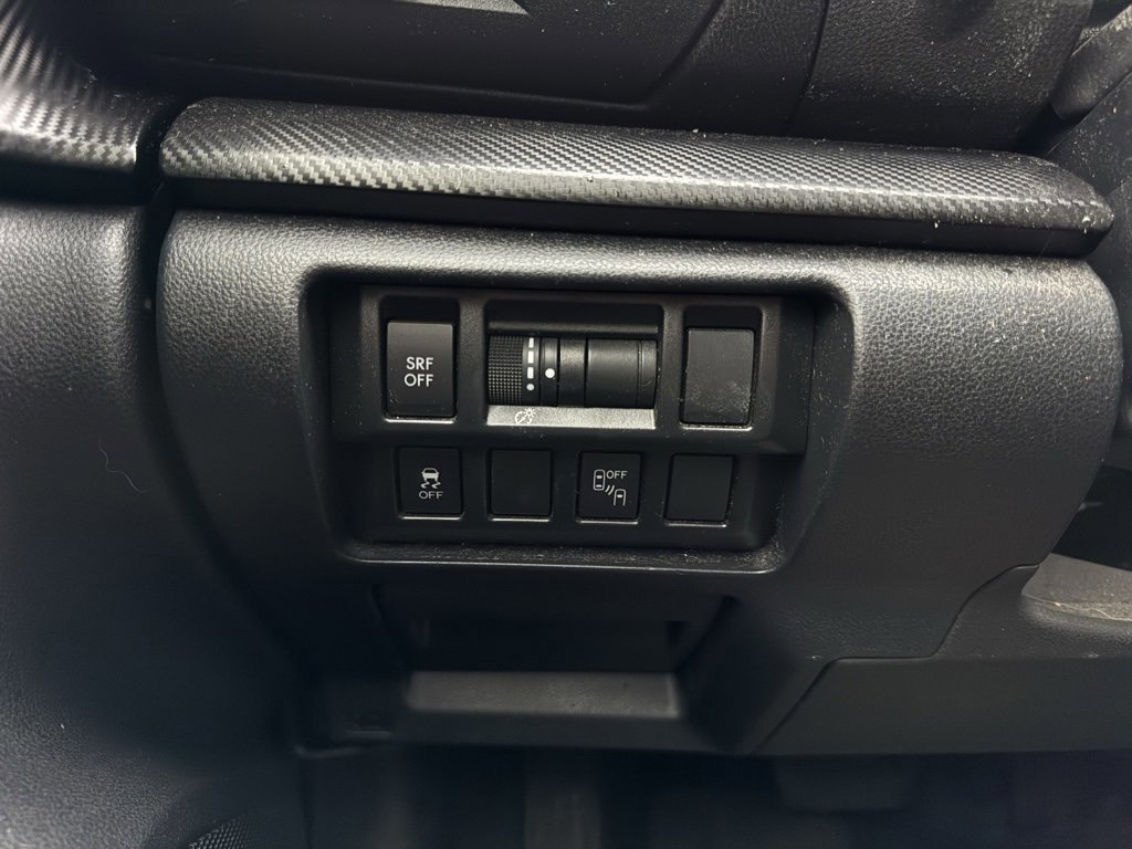 Used 2018 Subaru Crosstrek 2.0i Premium w/ Eyesight System image 13