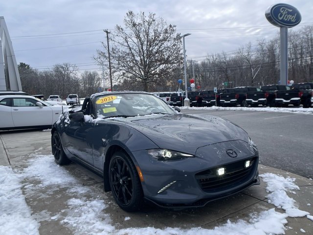 Used 2021 MAZDA MX-5 Miata Club image 2