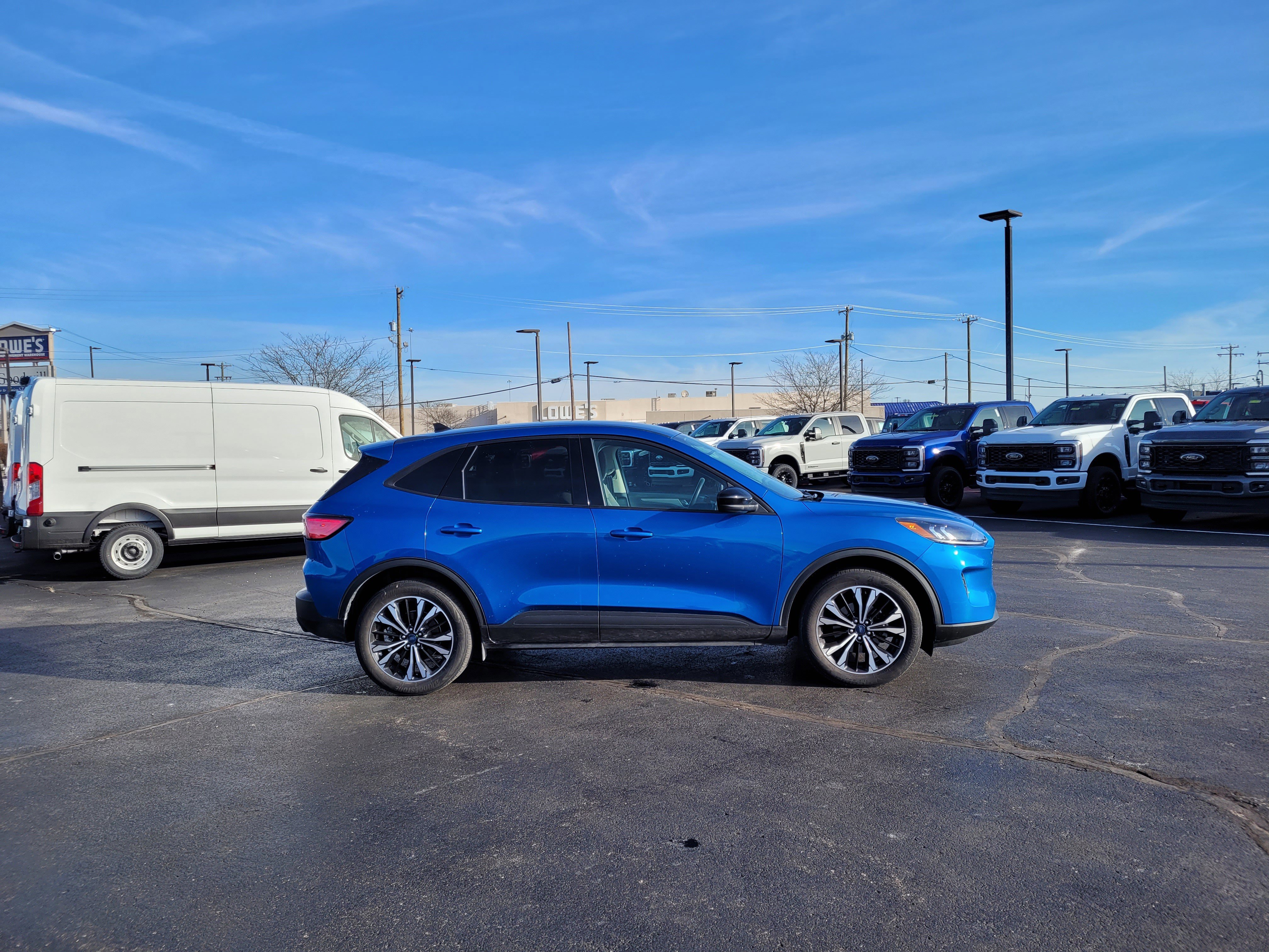 Certified 2021 Ford Escape SE w/ SE Sport Appearance Package image 6