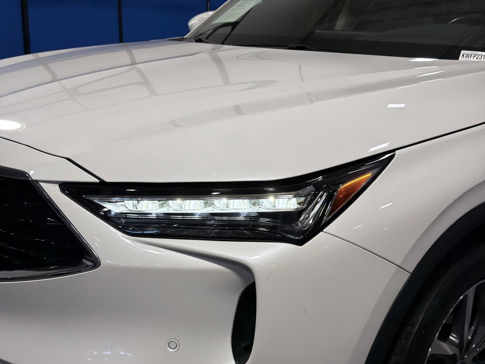 Used 2023 Acura MDX SH-AWD w/ Technology Package image 21