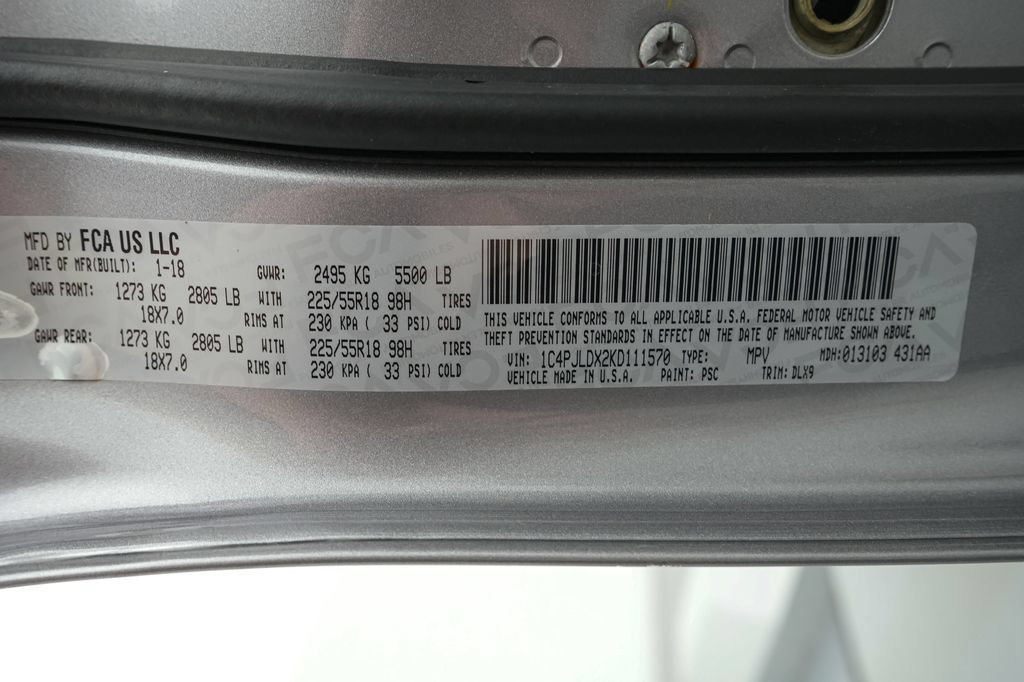 Used 2019 Jeep Cherokee Limited FWD image 24