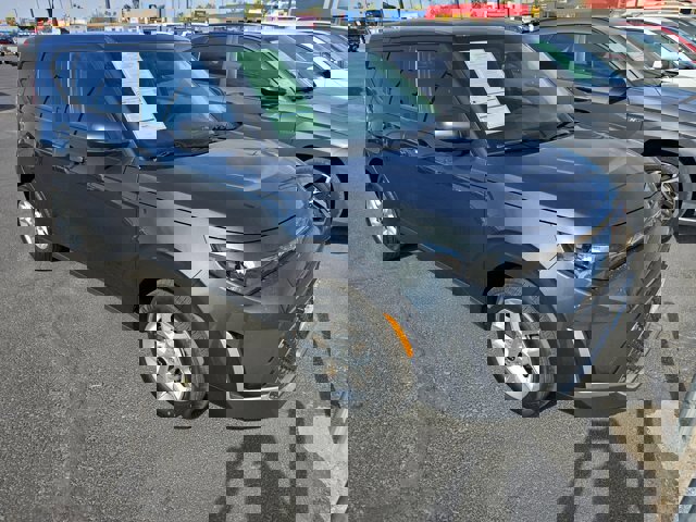 Used 2024 Kia Soul LX w/ Option Group 015 image 4