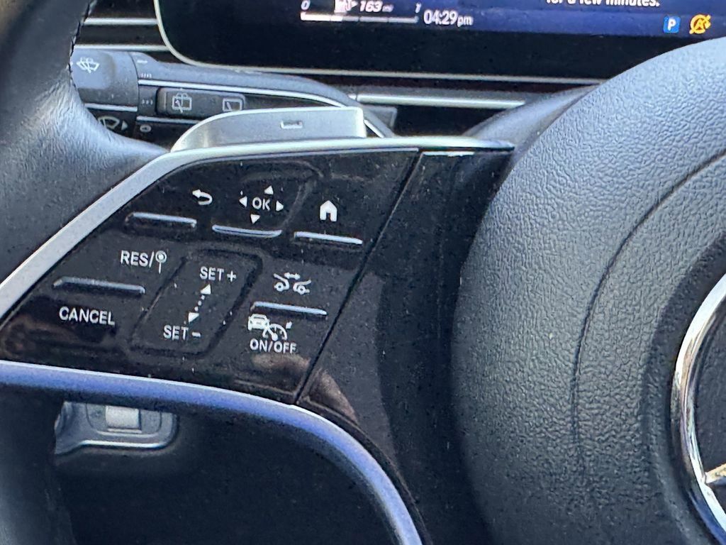 Used 2025 Mercedes-Benz GLE 350 4MATIC image 17