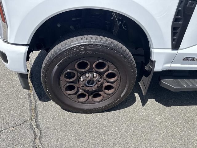 Certified 2025 Ford F250 Lariat w/ Lariat Ultimate Package AWD/4WD image 9
