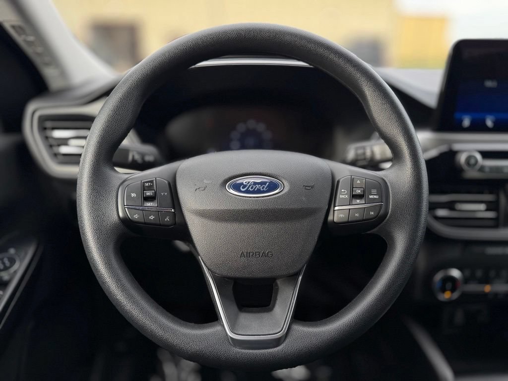 Certified 2025 Ford Escape Active AWD/4WD image 35