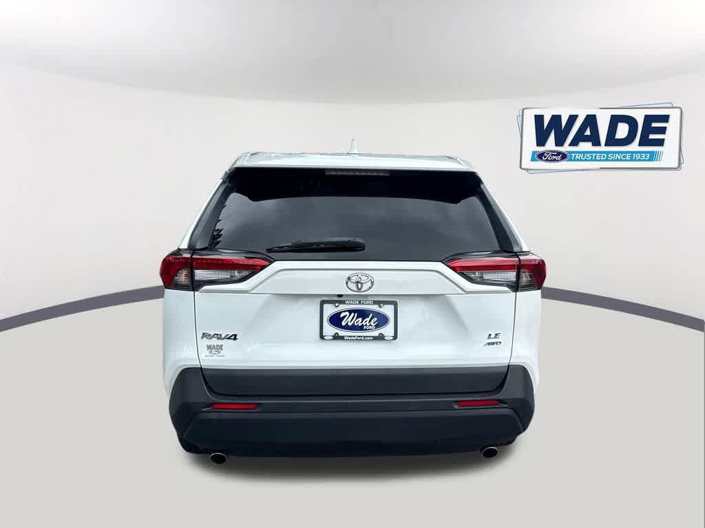 Used 2023 Toyota RAV4 LE AWD/4WD image 6