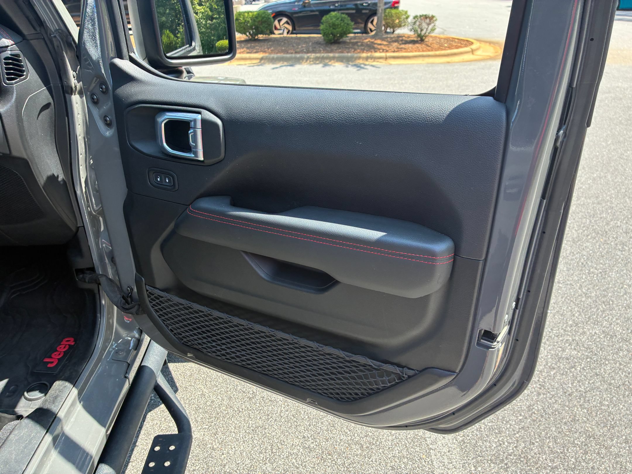 Used 2021 Jeep Gladiator Rubicon AWD/4WD image 30