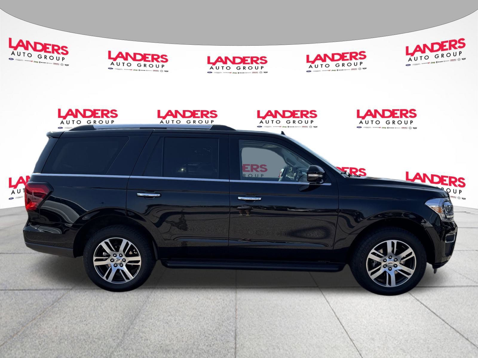 Certified 2024 Ford Expedition Limited image 6