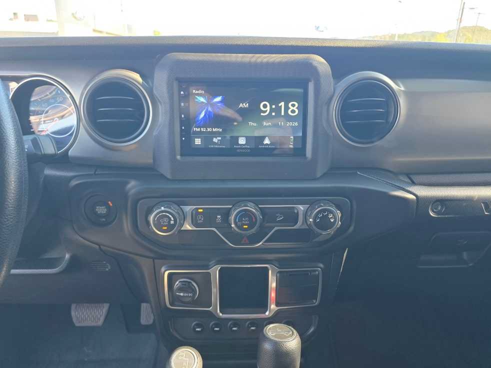 Used 2018 Jeep Wrangler Unlimited Sport AWD/4WD image 12