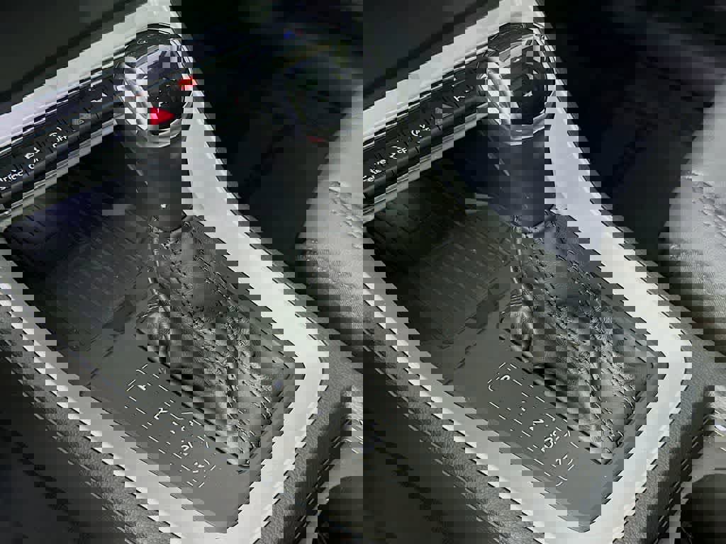 Used 2024 Audi Q3 2.0T Premium image 19