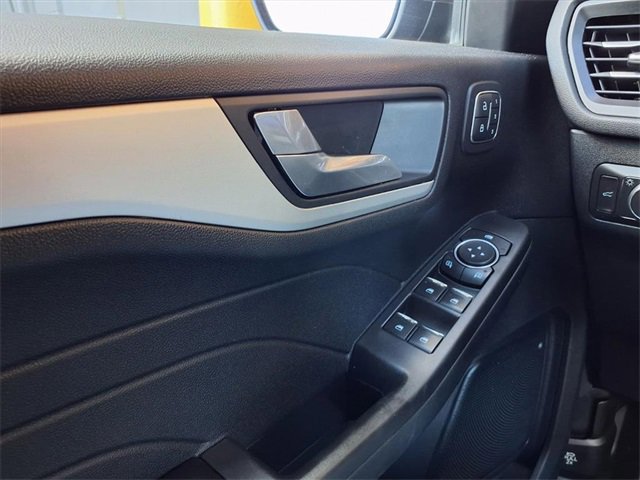 Certified 2021 Ford Escape SEL w/ Technology Package image 27