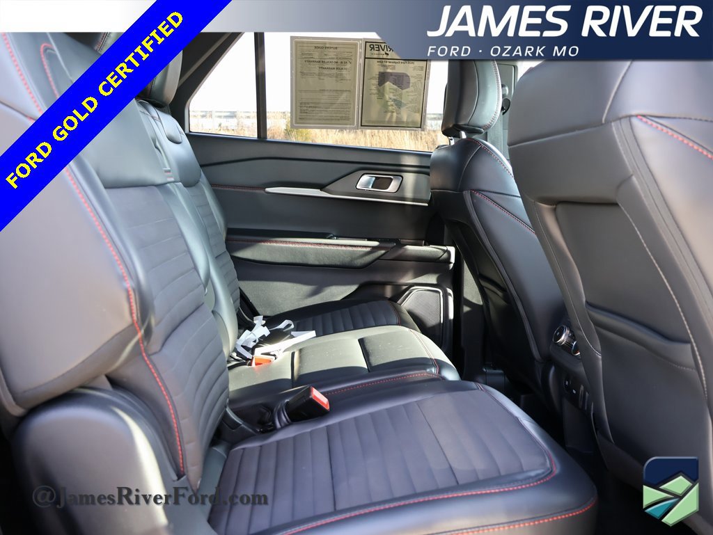 Certified 2025 Ford Explorer ST-Line w/ ST-Line Street Pack image 12