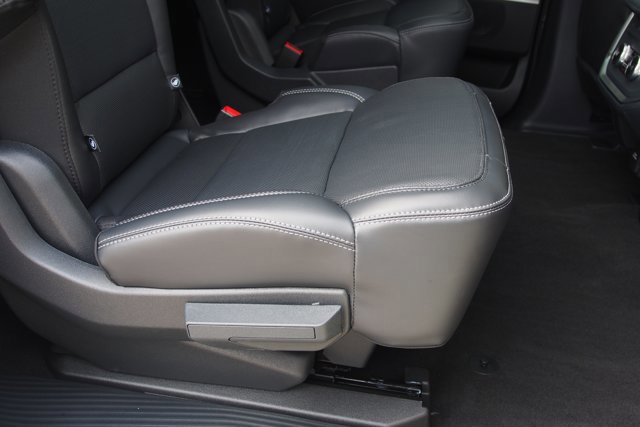 Certified 2025 Ford Expedition Max Platinum w/ Driver's Package image 14