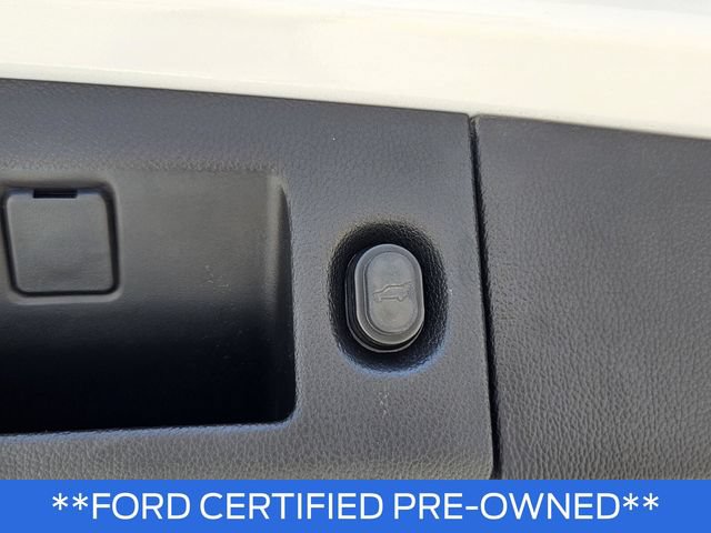 Used 2020 GMC Yukon SLT w/ Open Road Package AWD/4WD image 10