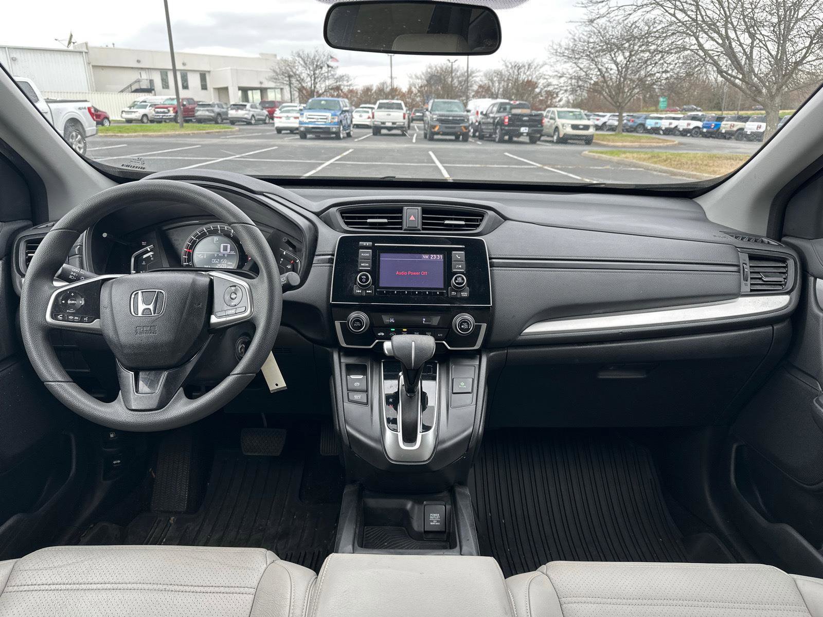 Used 2018 Honda CR-V LX image 2