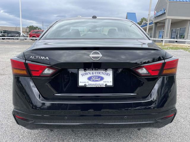 Used 2025 Nissan Altima 2.5 SV image 4