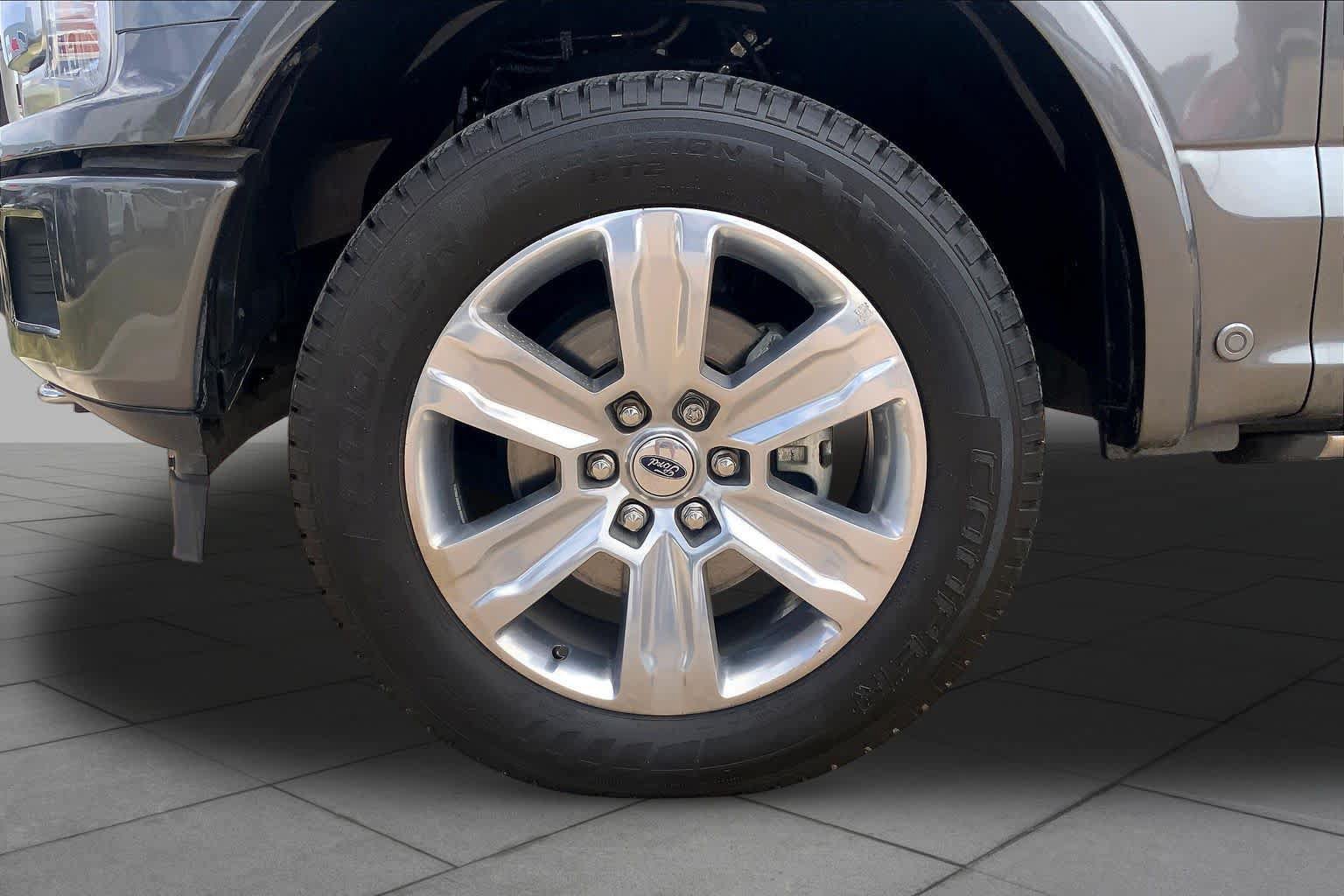 Certified 2020 Ford F150 Platinum w/ Equipment Group 701A Luxury AWD/4WD image 11