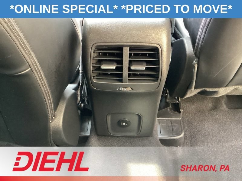 Certified 2024 Ford Escape Platinum AWD/4WD image 16