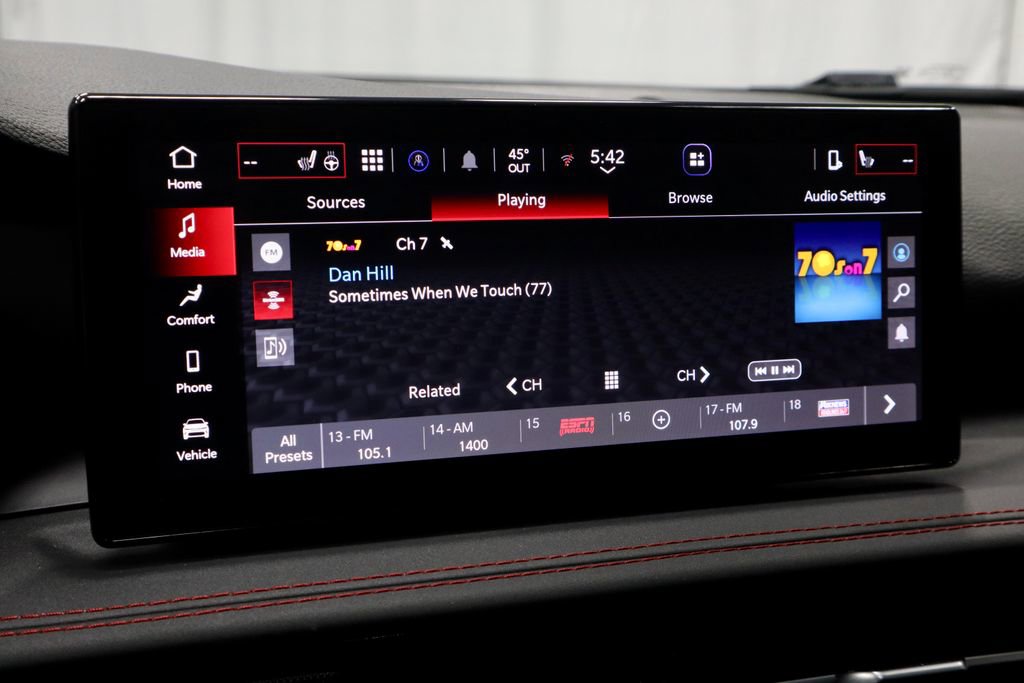 Used 2024 Dodge Hornet R/T w/ R/T Blacktop Package AWD/4WD image 3
