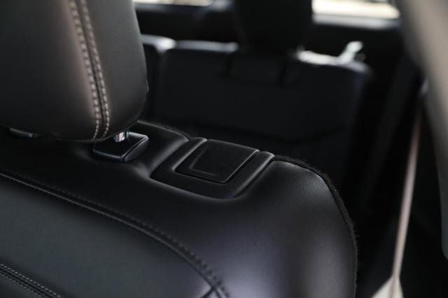 Certified 2023 Ford Explorer XLT w/ Equipment Group 202A image 33