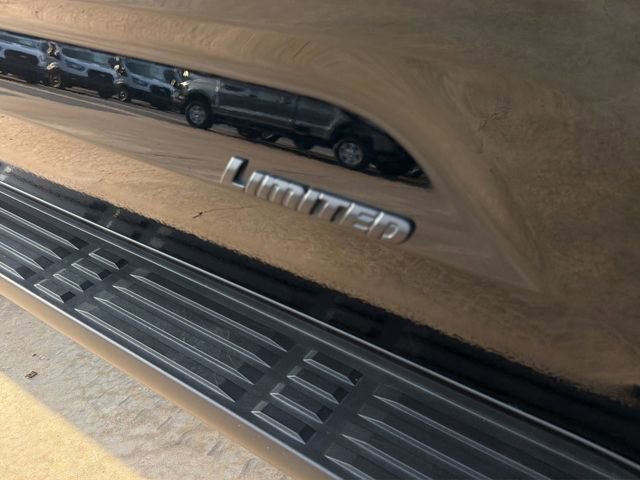 Used 2024 Toyota Sequoia Limited image 10