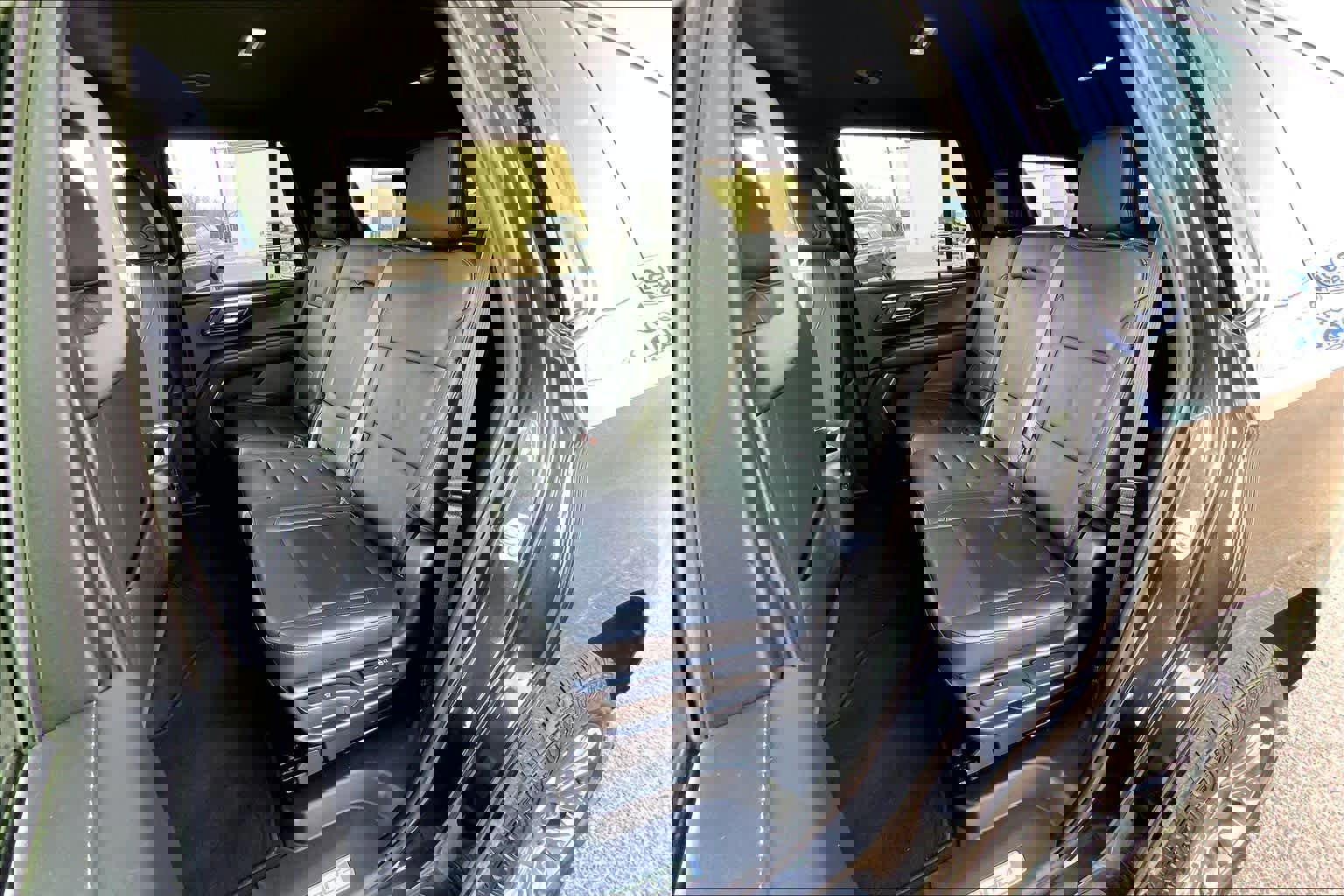 Used 2025 Chevrolet Tahoe Z71 image 21